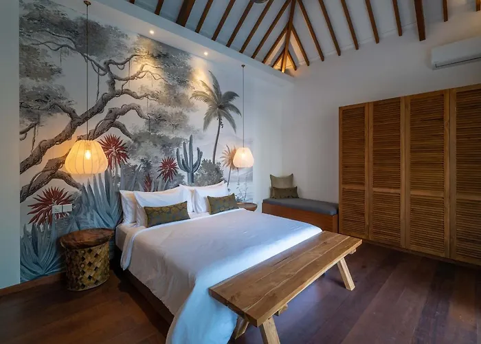 Nusantara 6 By Alfred In Bali
